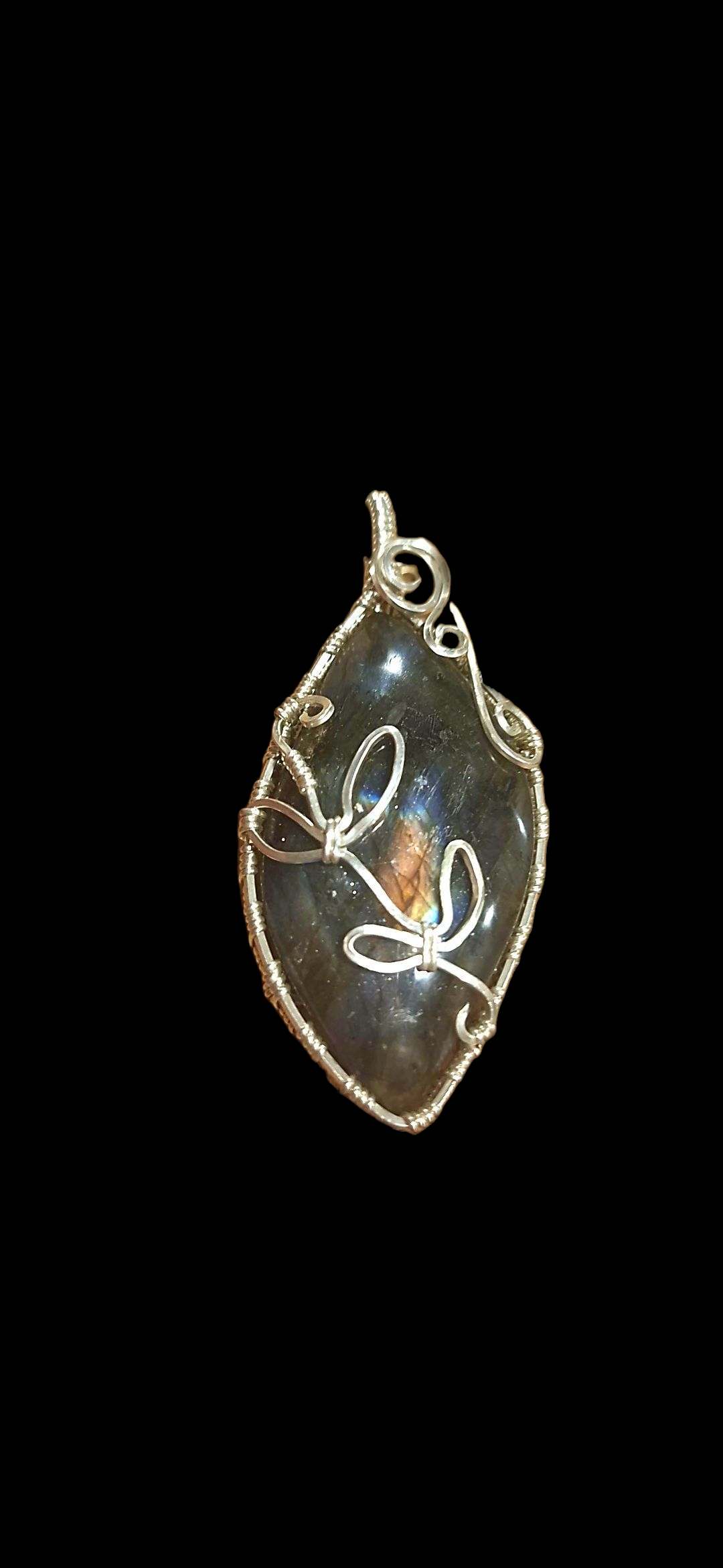 Labradorite Leaf Design