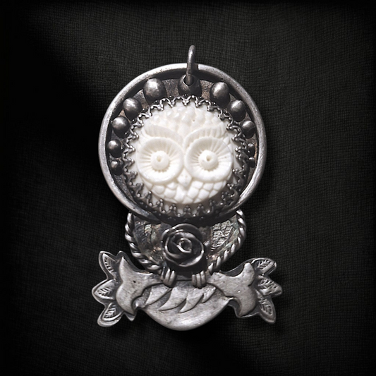 Owl of the Rose